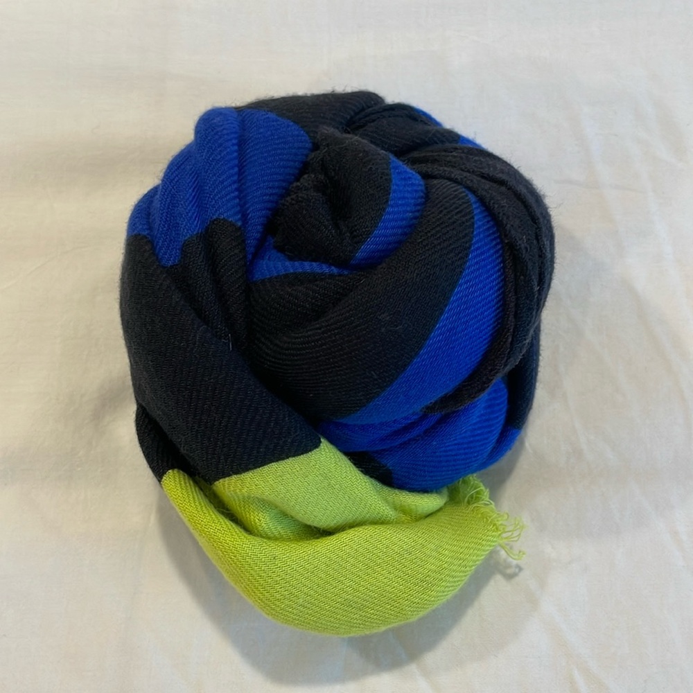 Banana Republic Patterns Scarf